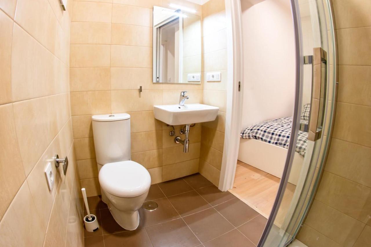 Moderno-Dinamico Apartman Vigo Kültér fotó