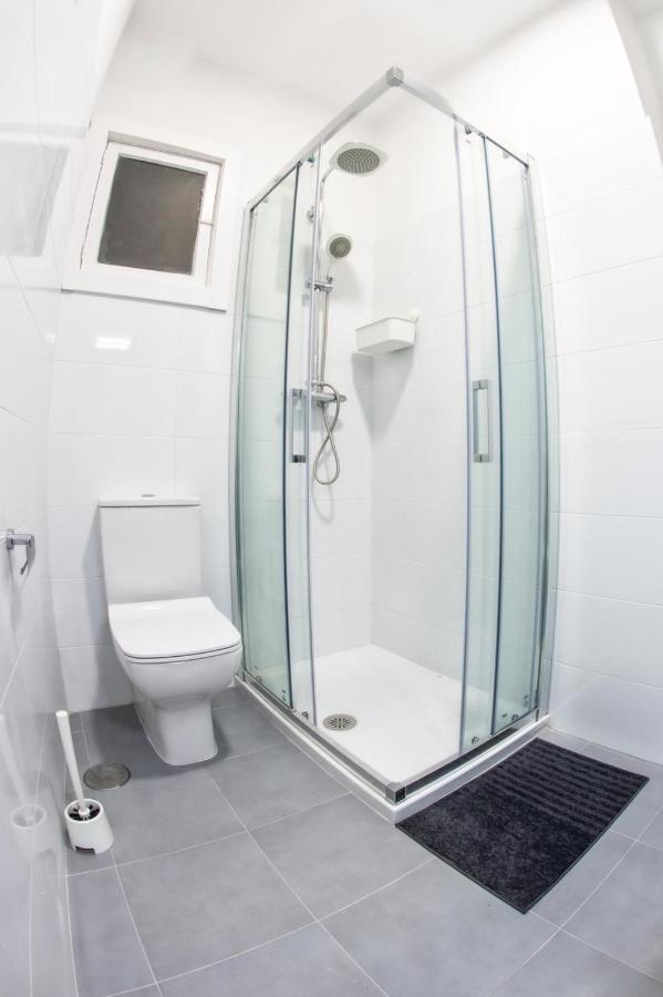 Moderno-Dinamico Apartman Vigo Kültér fotó